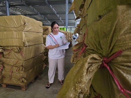 Oxfam InuruID 380741 Myanmar 2025-04-01